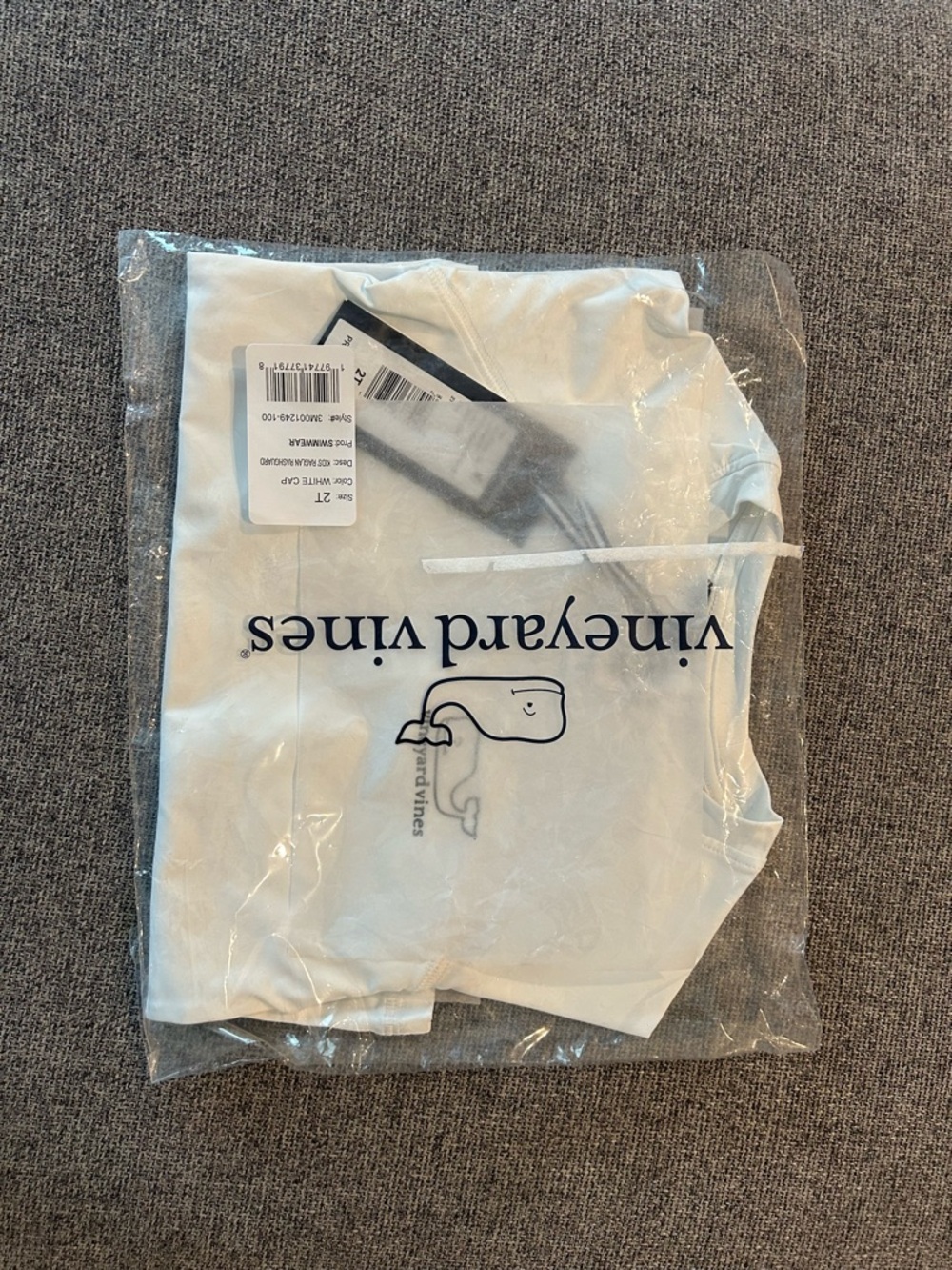 Vineyard Vines Toddler white rashguard NWT/unopened, sz 2T